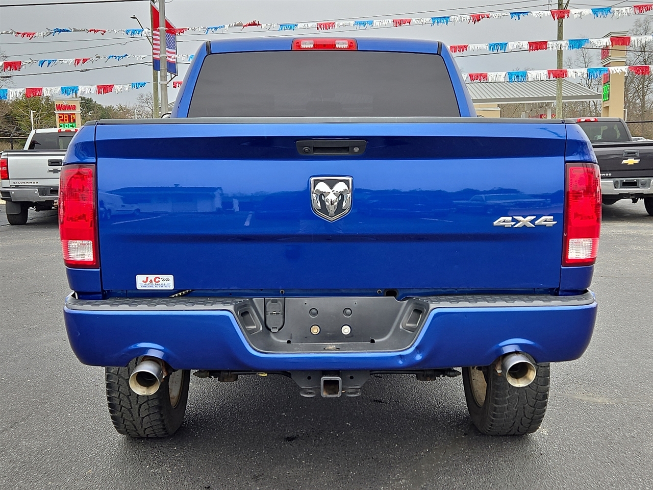 RAM 1500 Tradesman Crew Cab SWB 4WD 2017