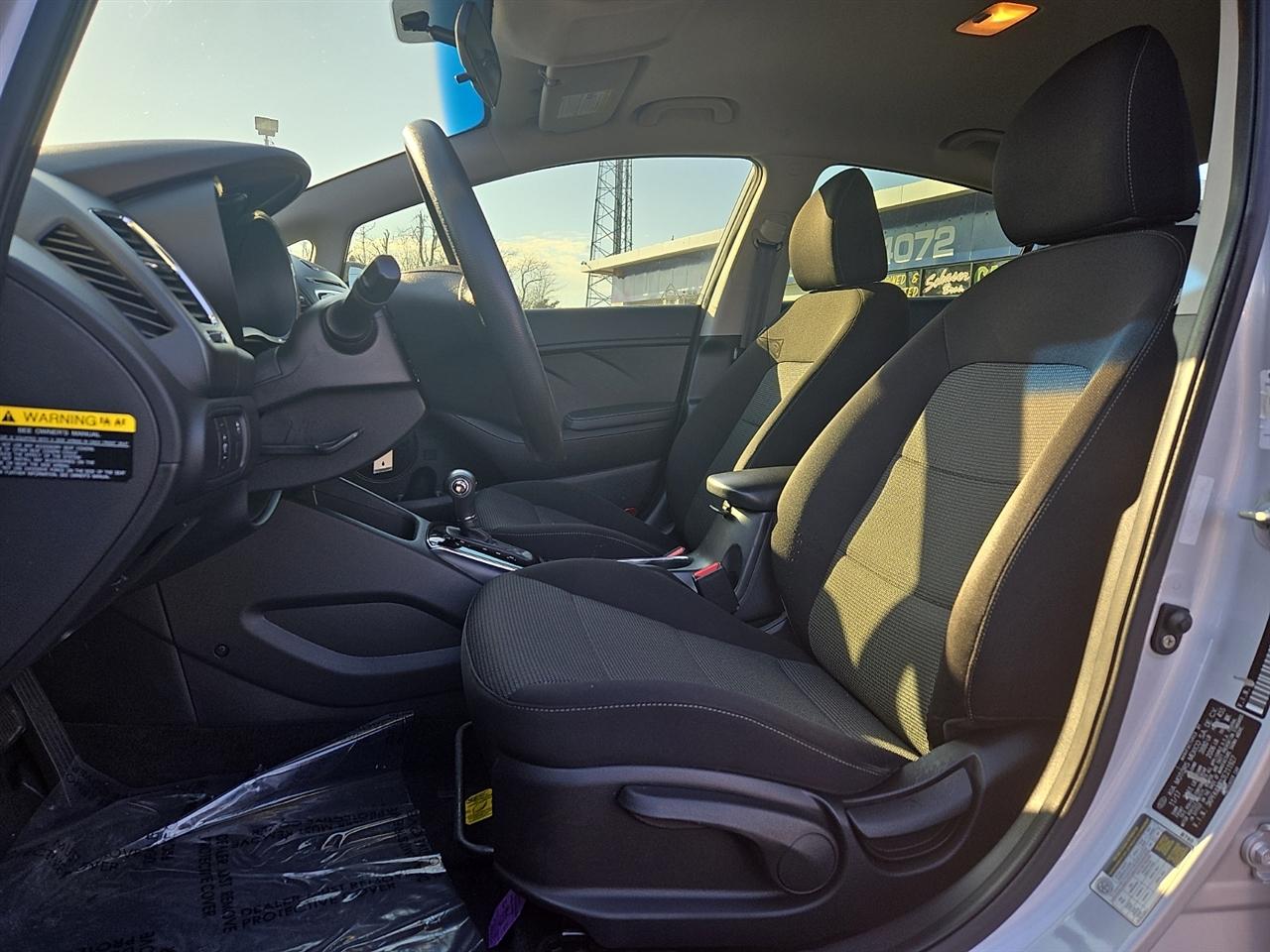 Kia Forte LX 6M 2018