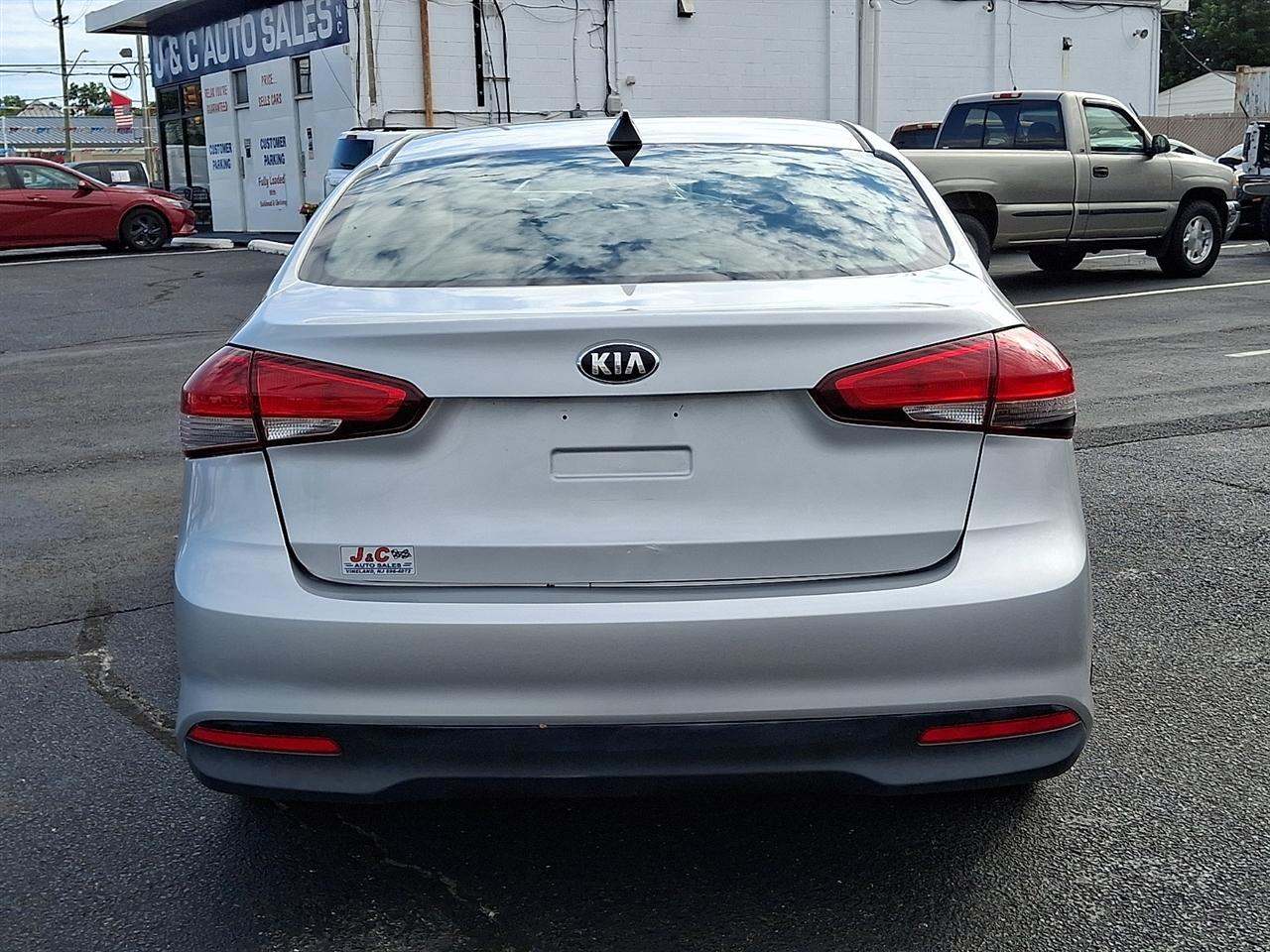 Kia Forte LX 6M 2018