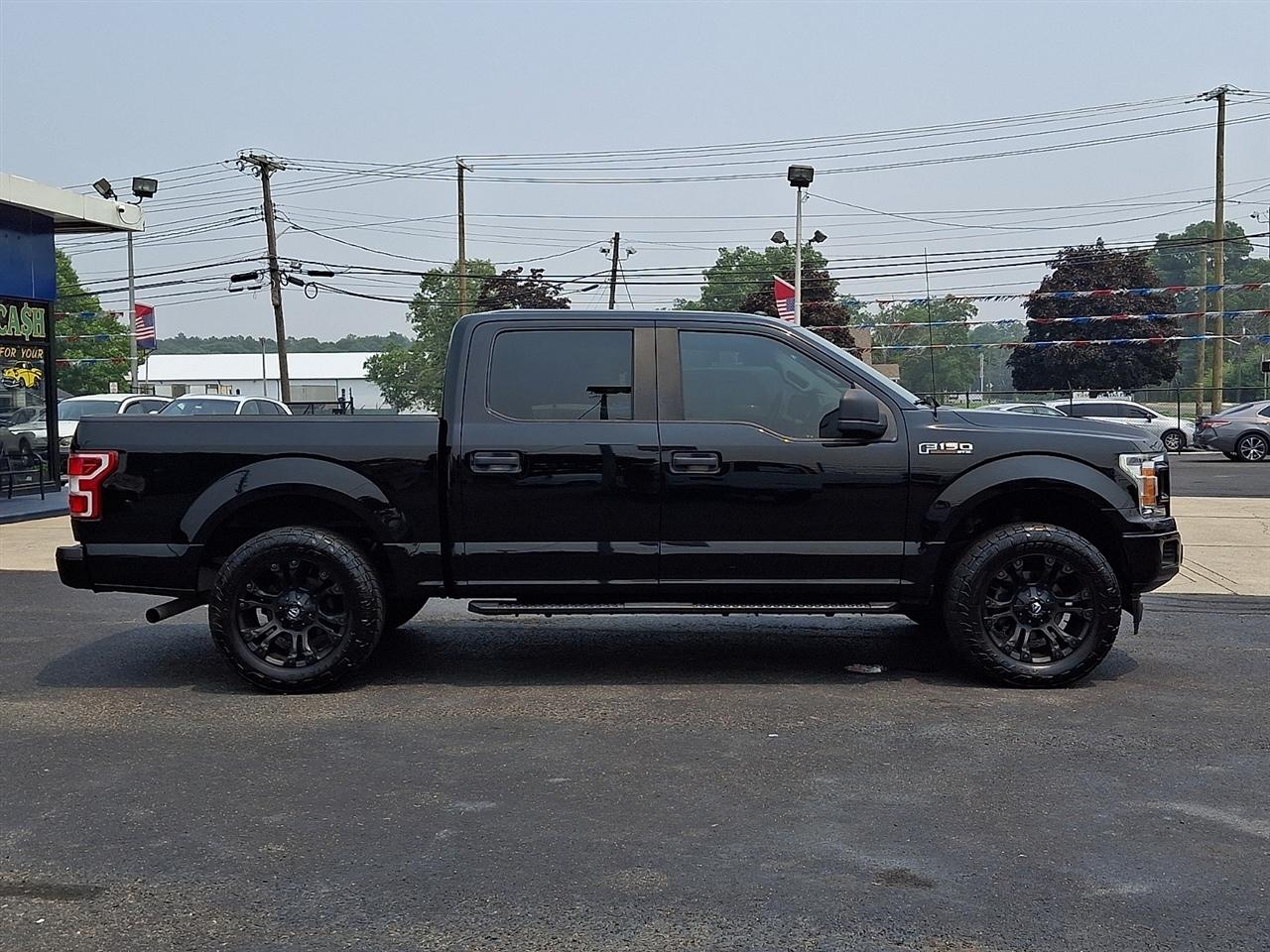 Ford F-150 XLT SuperCrew 5.5-ft. Bed 2WD 2018