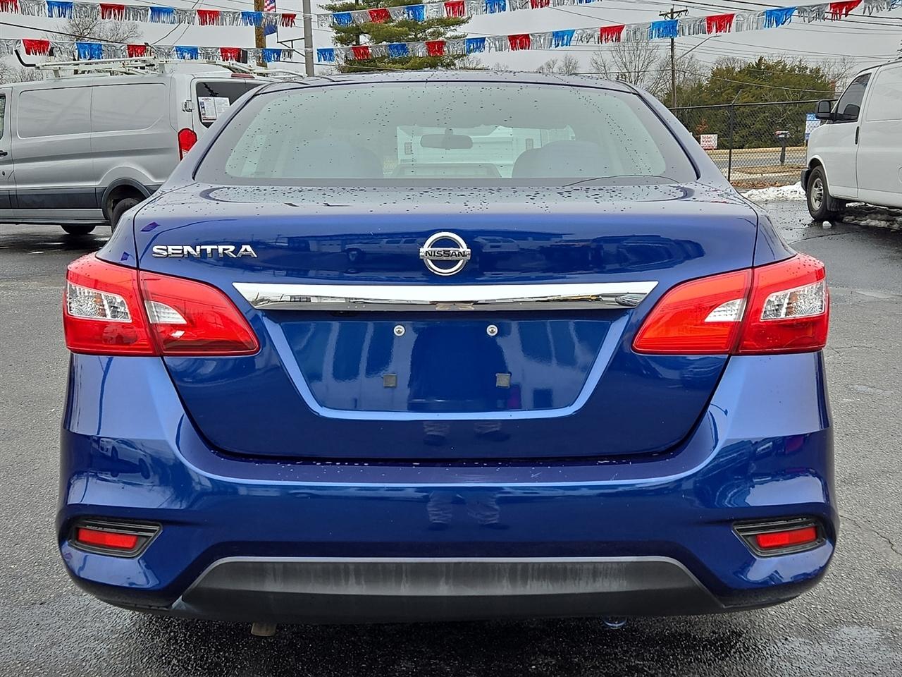Nissan Sentra S CVT 2019
