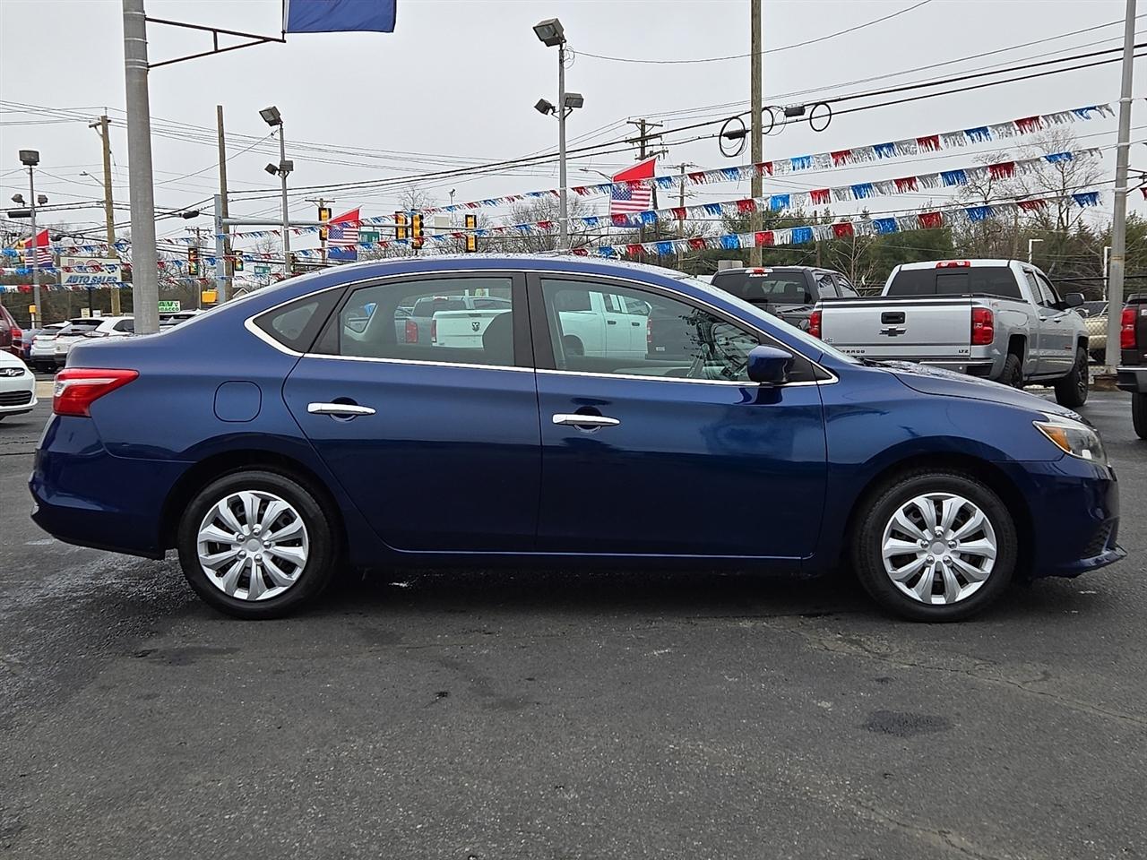 Nissan Sentra S CVT 2019
