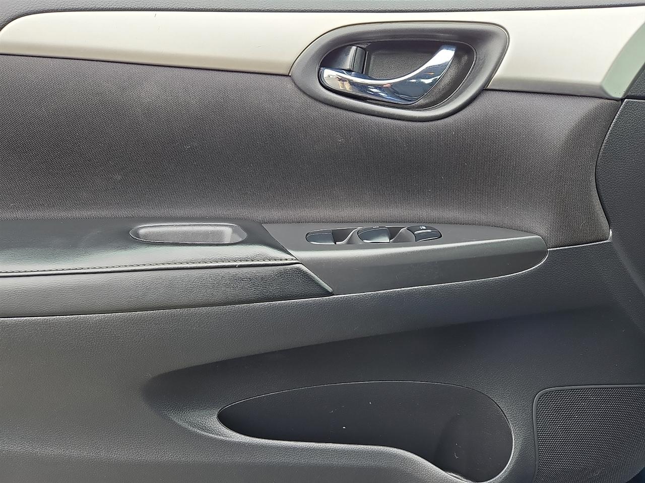 Nissan Sentra S CVT 2019