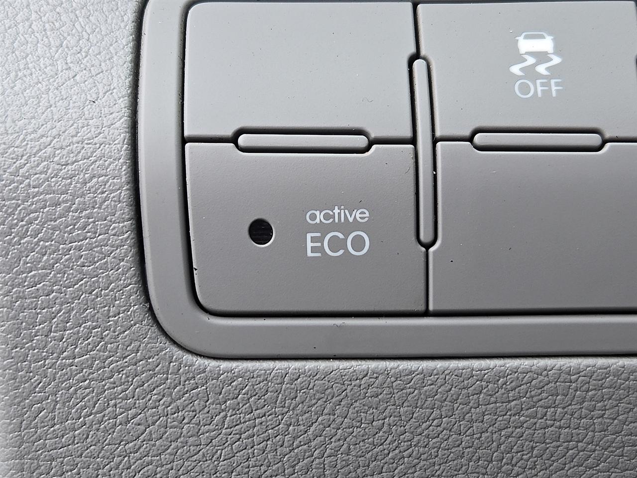 Hyundai Accent SE 4-Door 6A 2016