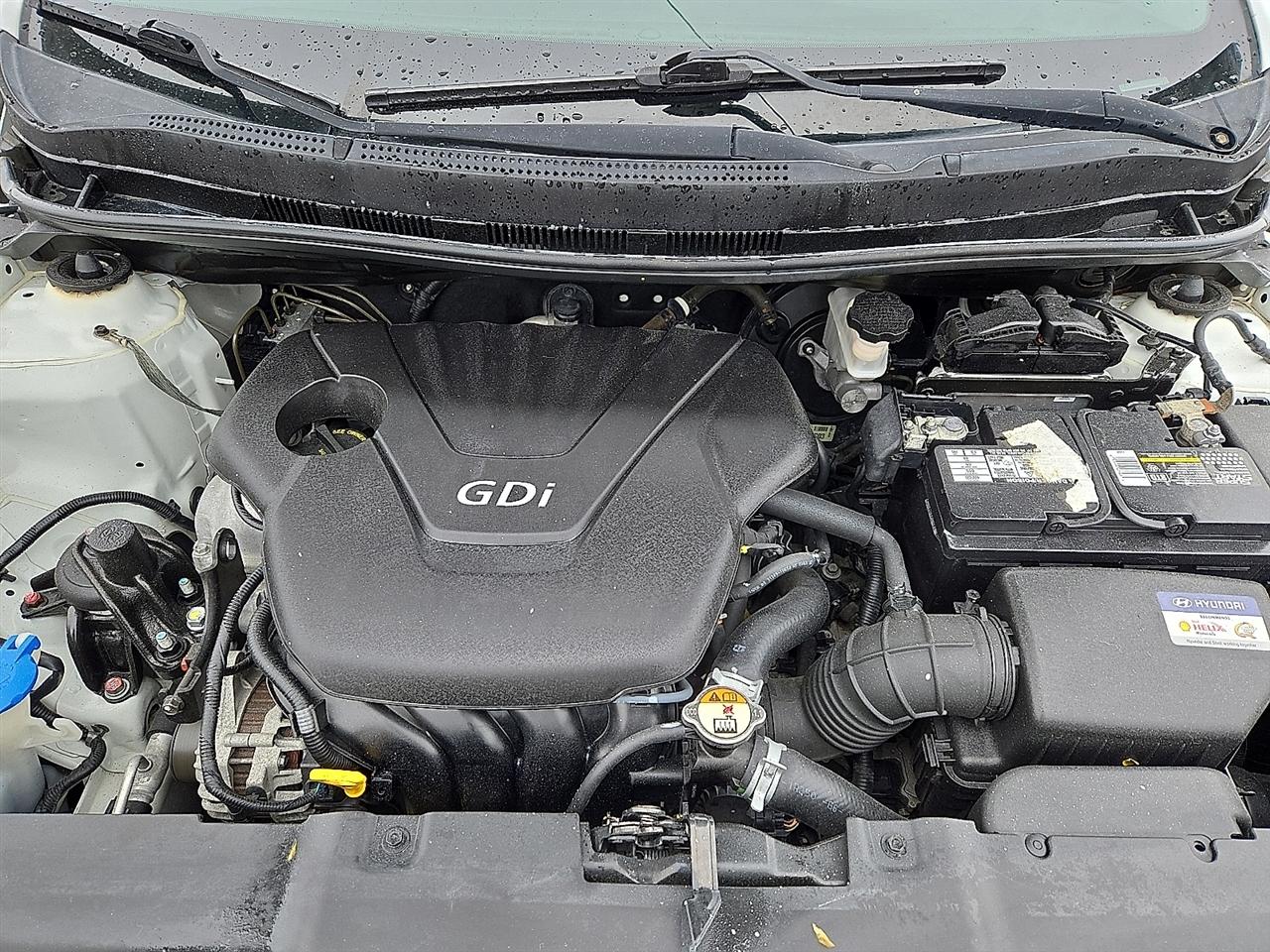 Hyundai Accent SE 4-Door 6A 2016