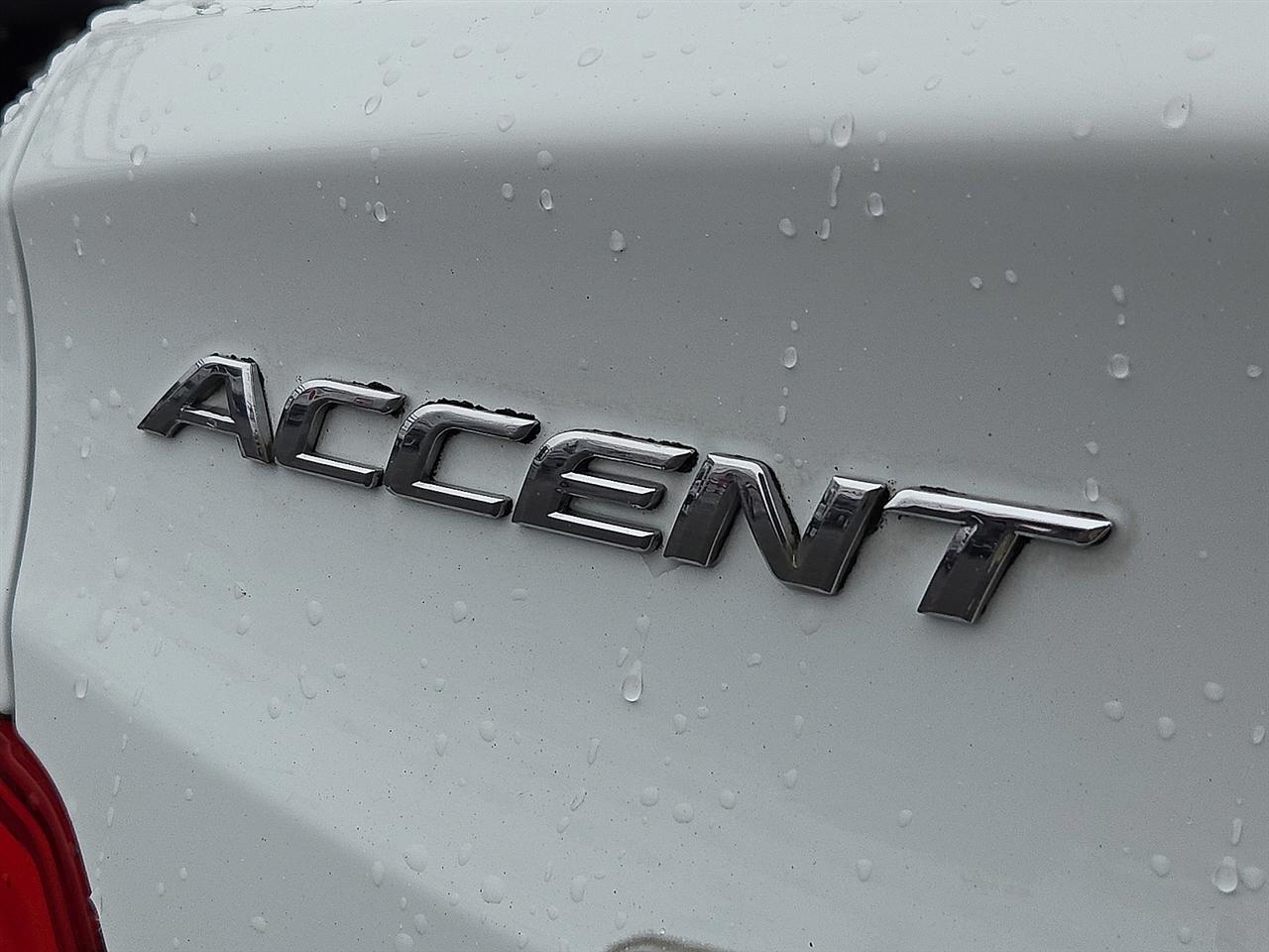 Hyundai Accent SE 4-Door 6A 2016