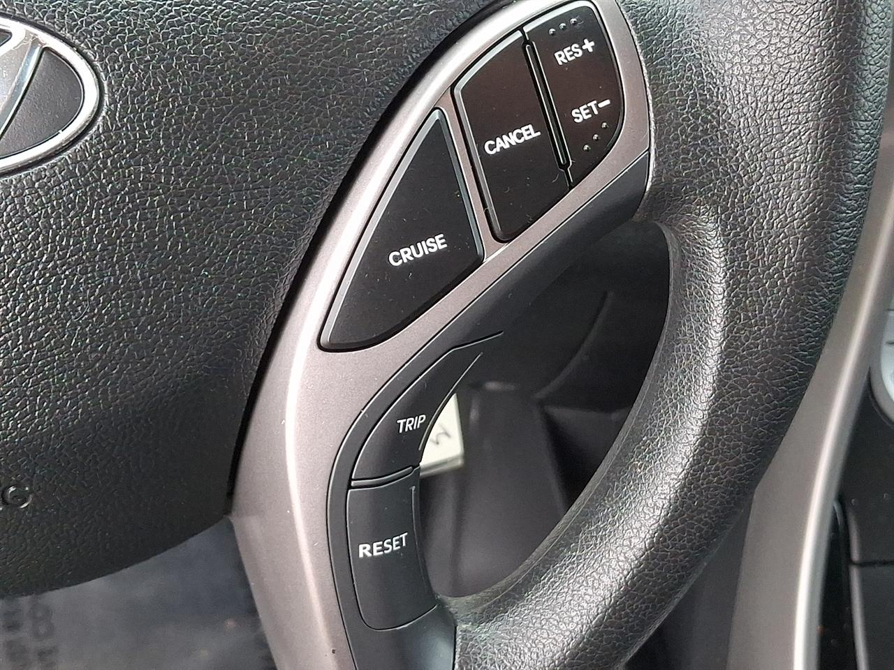 Hyundai Elantra GS Coupe A/T 2013