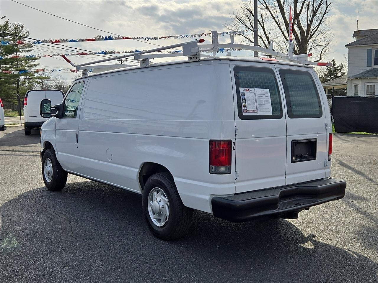 Ford Econoline E-150 2014