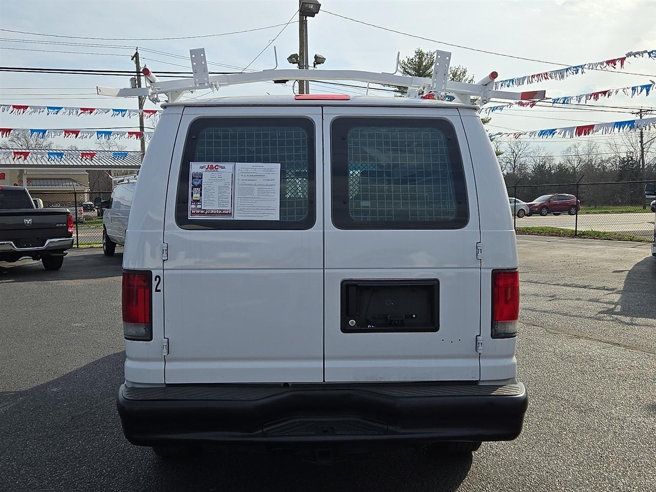 Ford Econoline E-150 2014