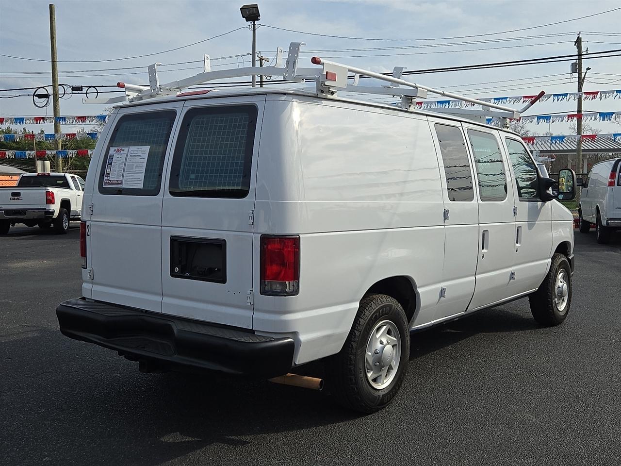 Ford Econoline E-150 2014