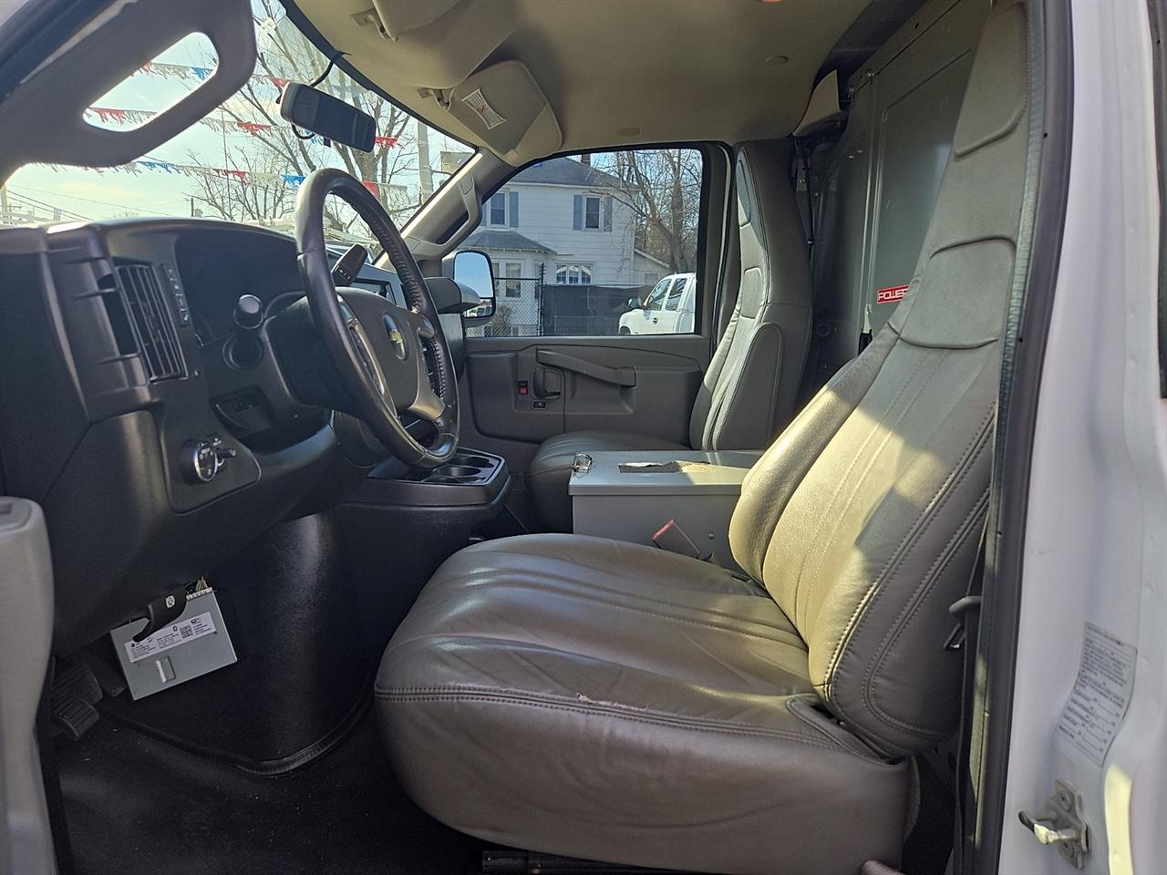 Chevrolet Express 3500 Cargo Extended 2017