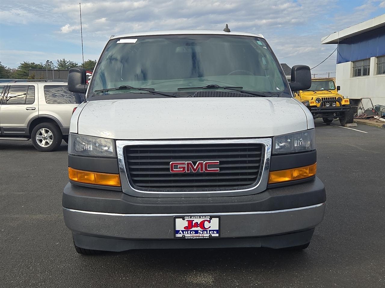 GMC Savana G2500 Cargo 2020