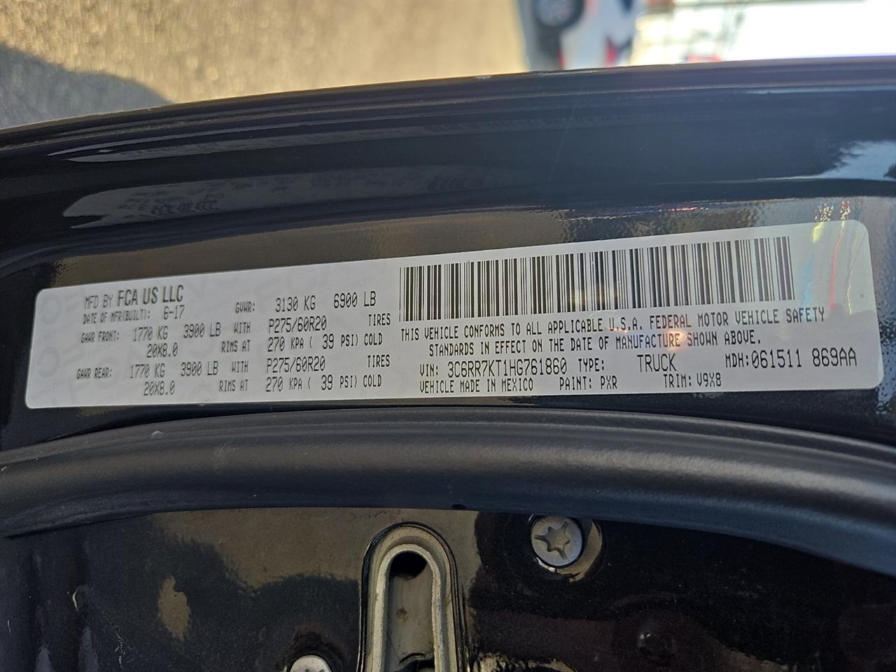 RAM 1500 Tradesman Crew Cab SWB 4WD 2017