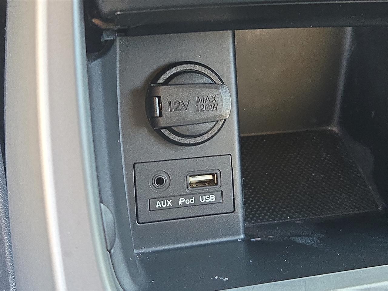 Hyundai Elantra SE 6AT 2016