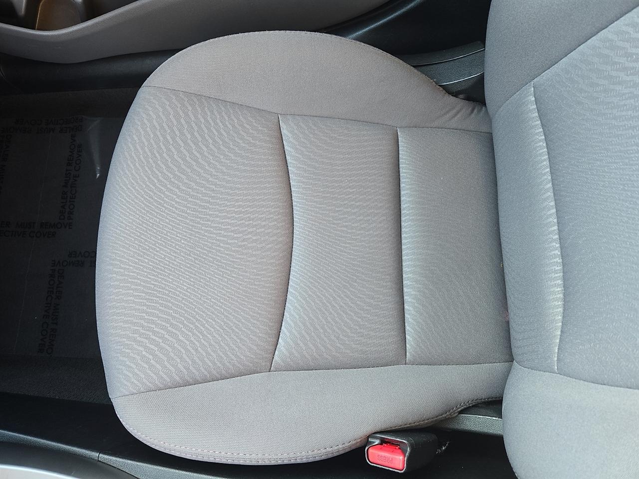 Hyundai Elantra SE 6AT 2016