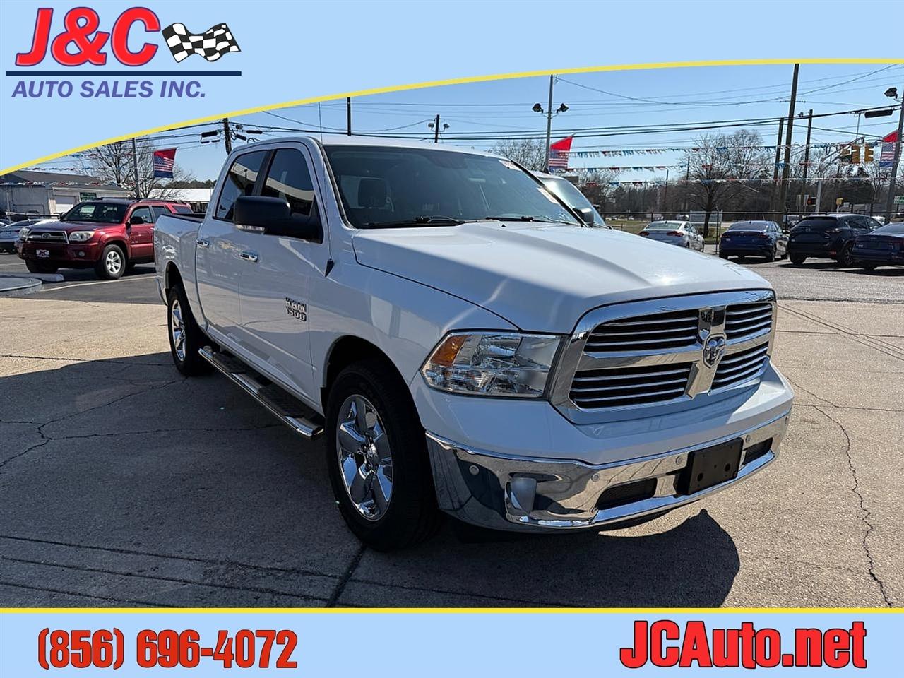 2014 RAM 1500 SLT Crew Cab SWB 4WD