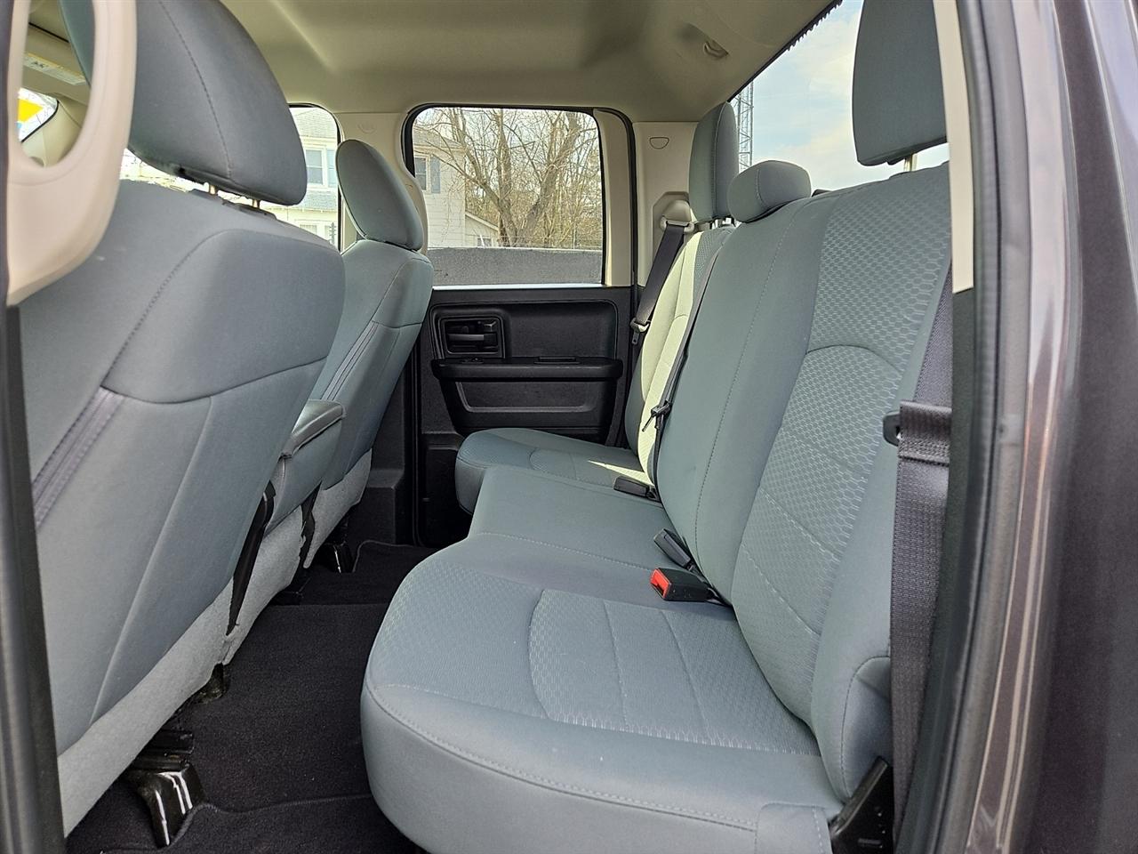 RAM 1500 Classic Tradesman Quad Cab 4WD 2020