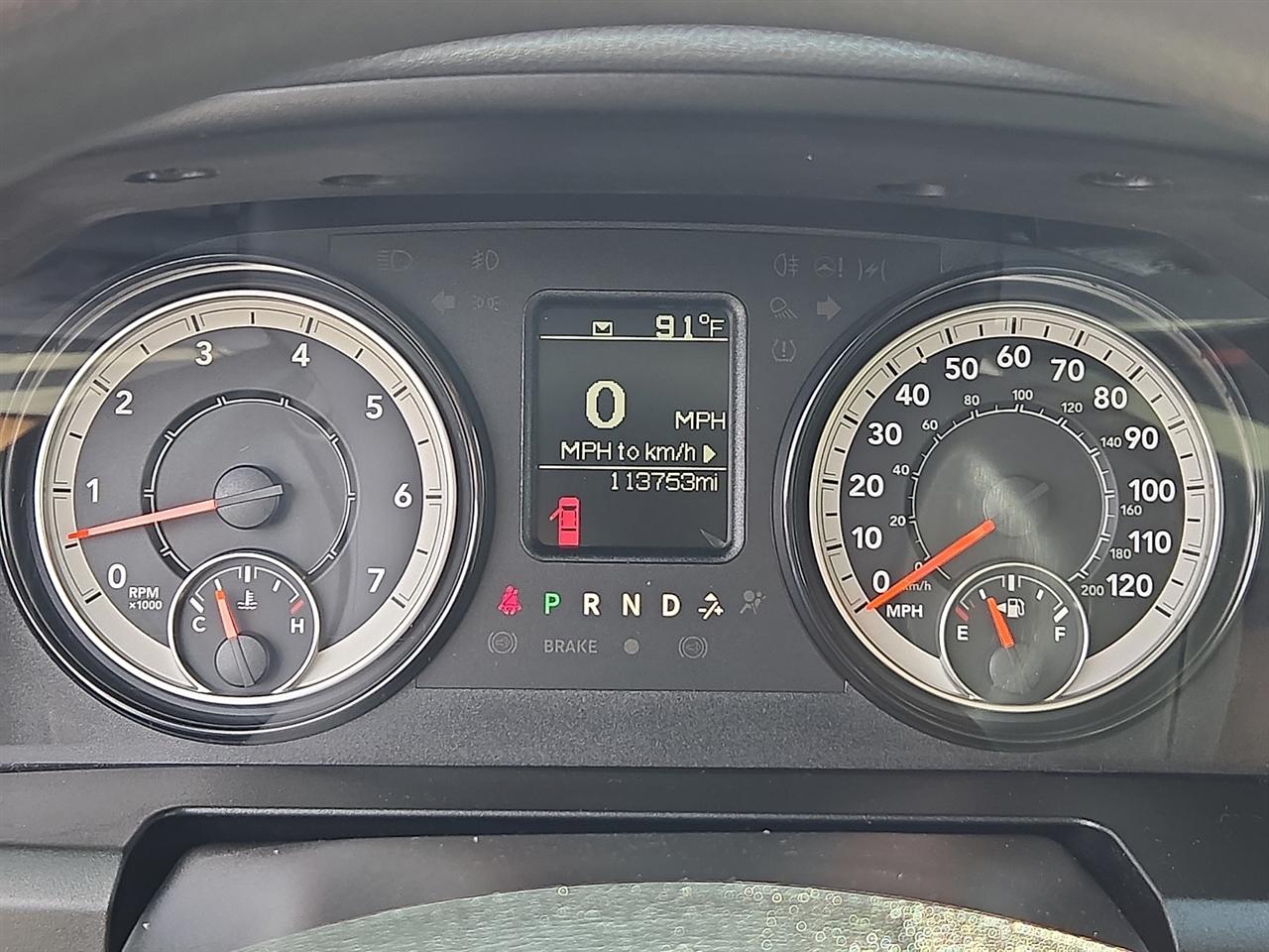 RAM 1500 Classic Tradesman Quad Cab 4WD 2020