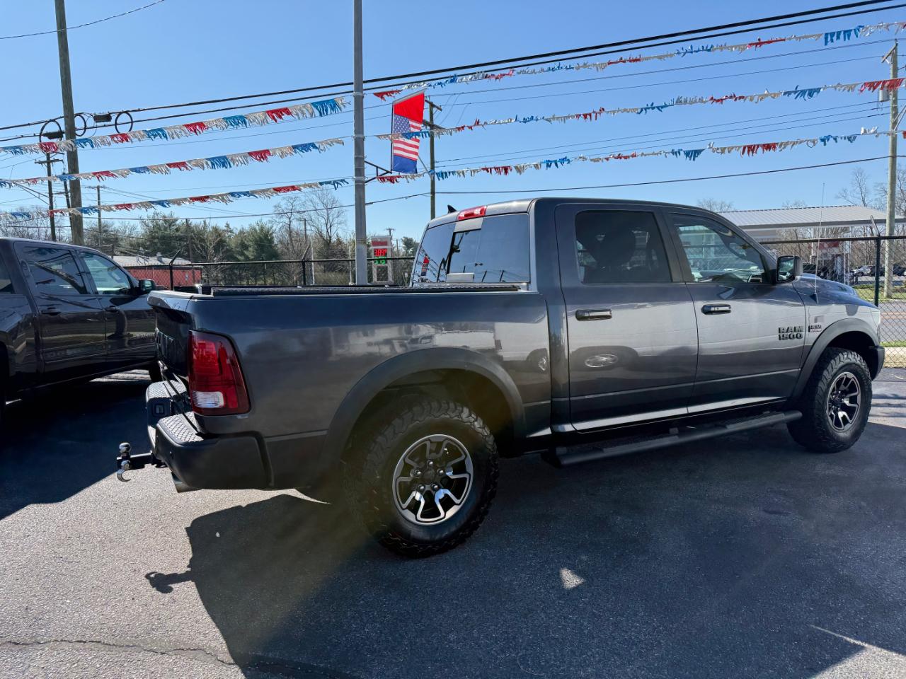 RAM 1500 Rebel Crew Cab SWB 4WD 2017