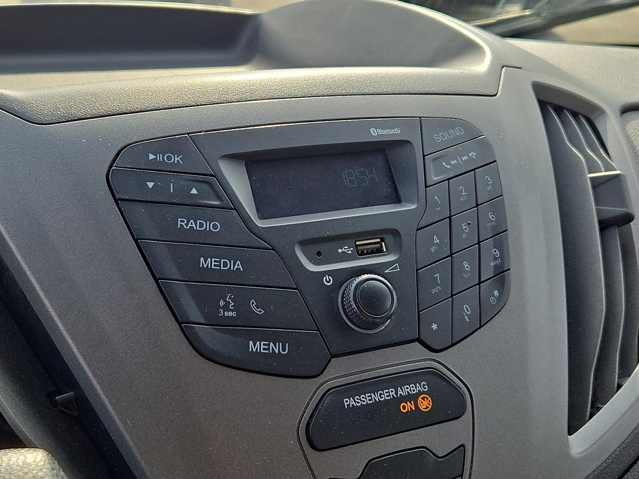 Ford Transit 250 Van Low Roof 60/40 Pass.130-in. WB 2019