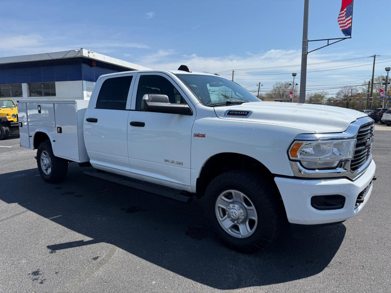 RAM 2500 Tradesman Crew Cab LWB 4WD 2022