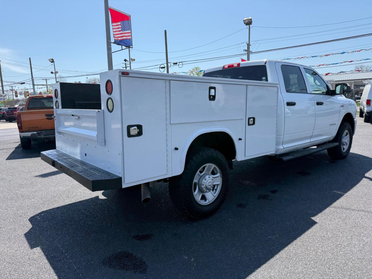 RAM 2500 Tradesman Crew Cab LWB 4WD 2022
