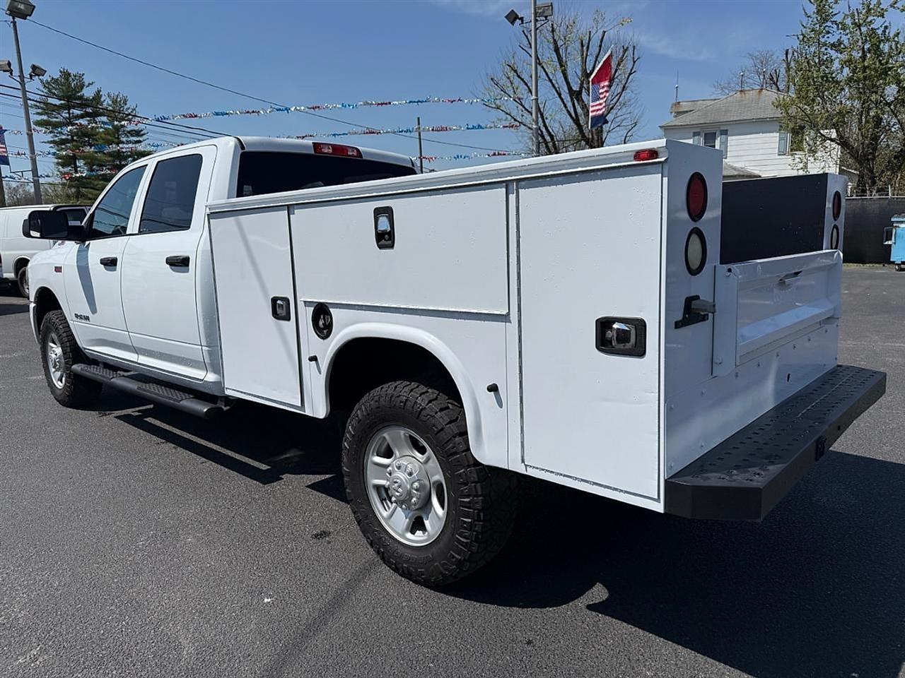 RAM 2500 Tradesman Crew Cab LWB 4WD 2022