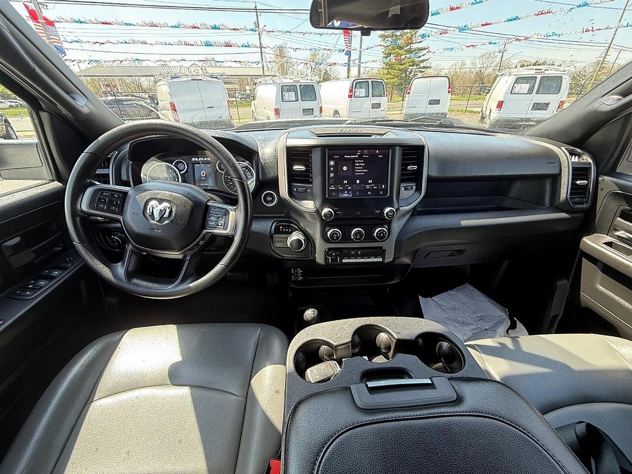 RAM 2500 Tradesman Crew Cab LWB 4WD 2022