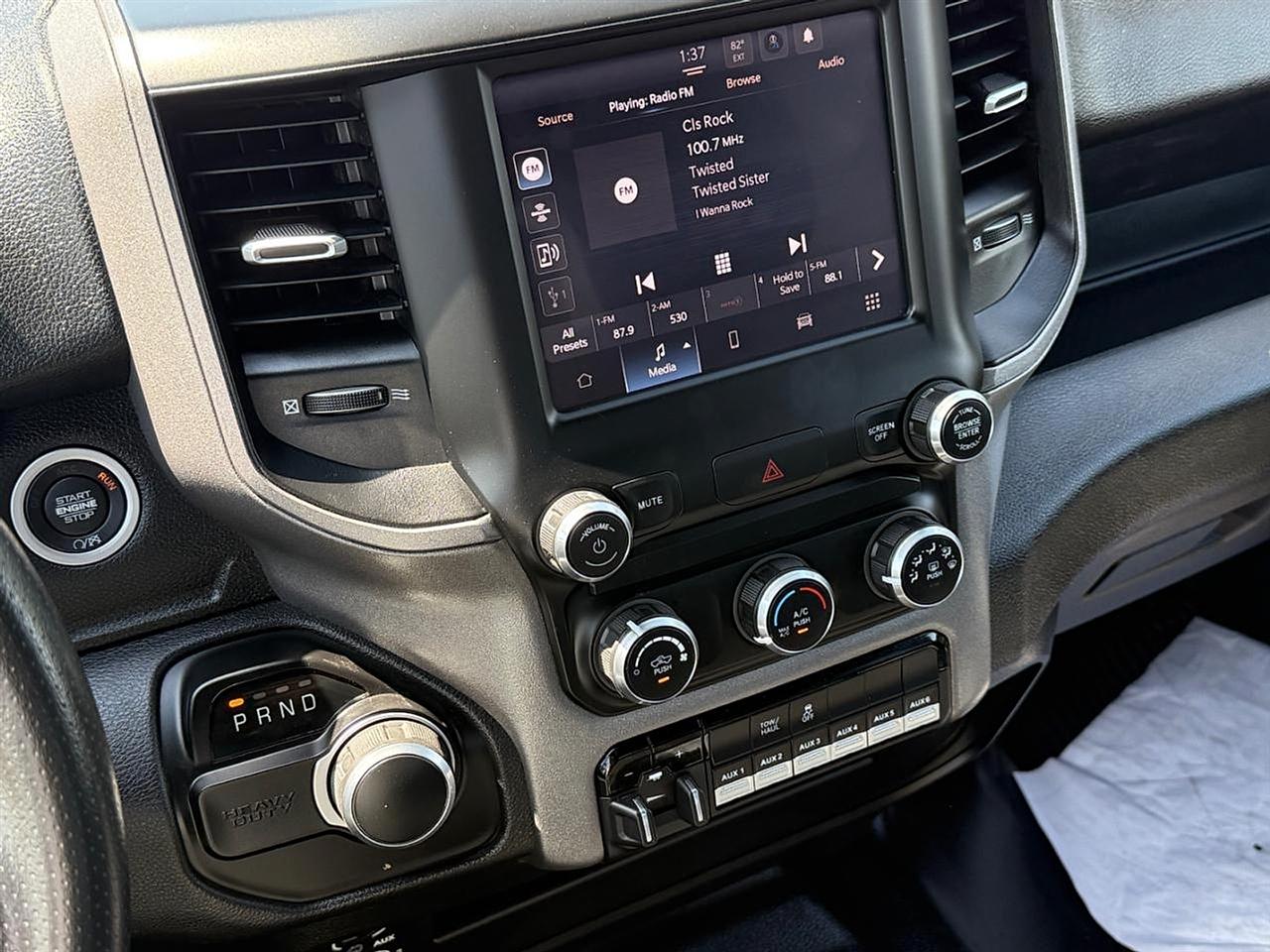 RAM 2500 Tradesman Crew Cab LWB 4WD 2022