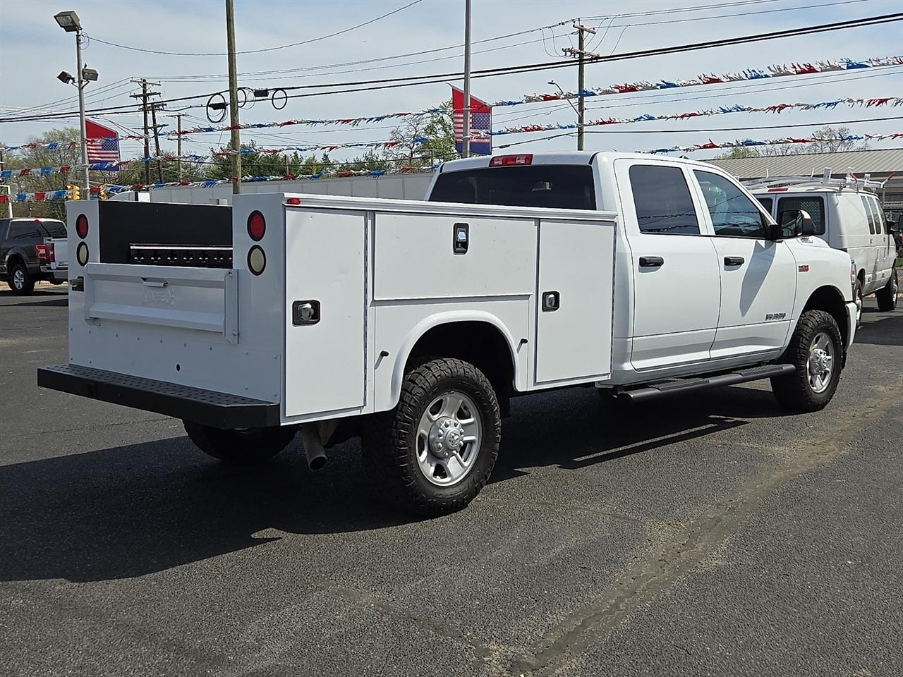 RAM 2500 Tradesman Crew Cab LWB 4WD 2022