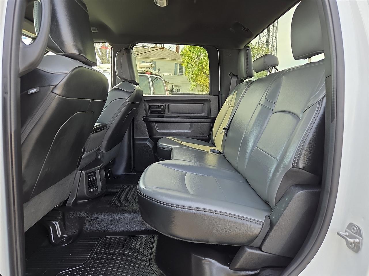 RAM 2500 Tradesman Crew Cab LWB 4WD 2022