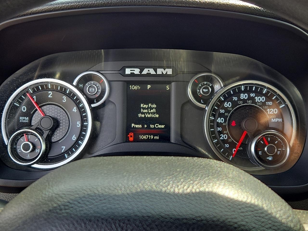 RAM 2500 Tradesman Crew Cab LWB 4WD 2022