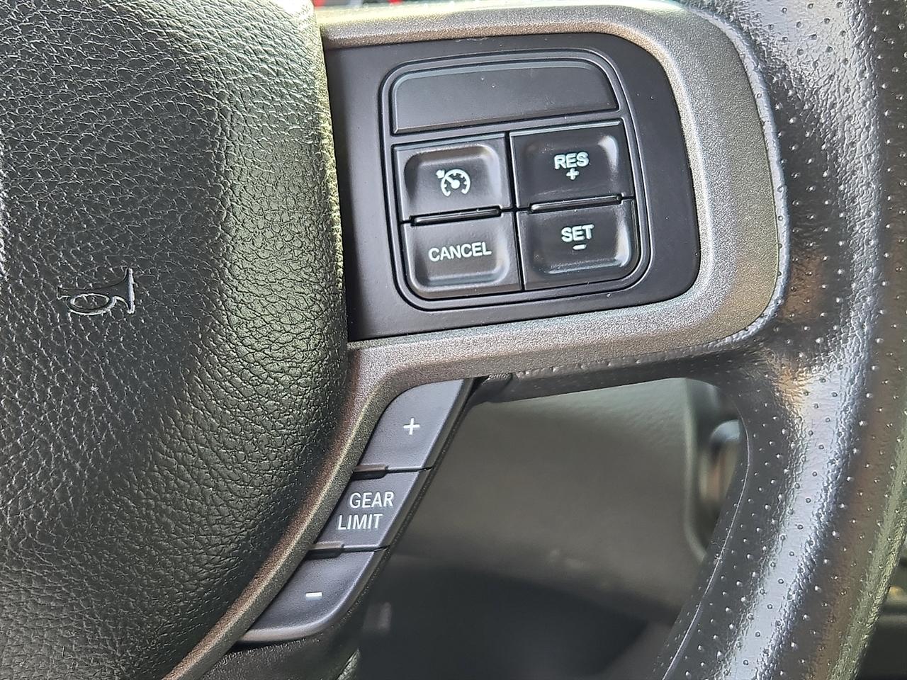 RAM 2500 Tradesman Crew Cab LWB 4WD 2022