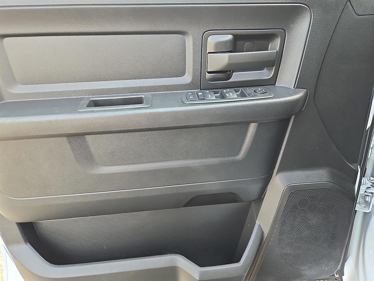 RAM 2500 Tradesman Crew Cab LWB 4WD 2022