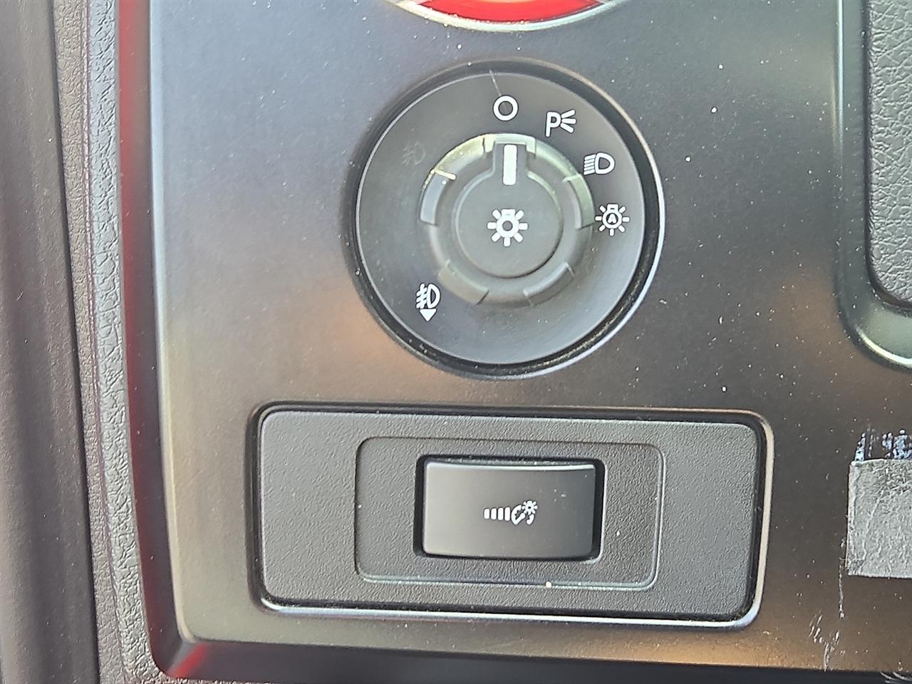 Ford F-150 FX4 SuperCrew 4WD 2014