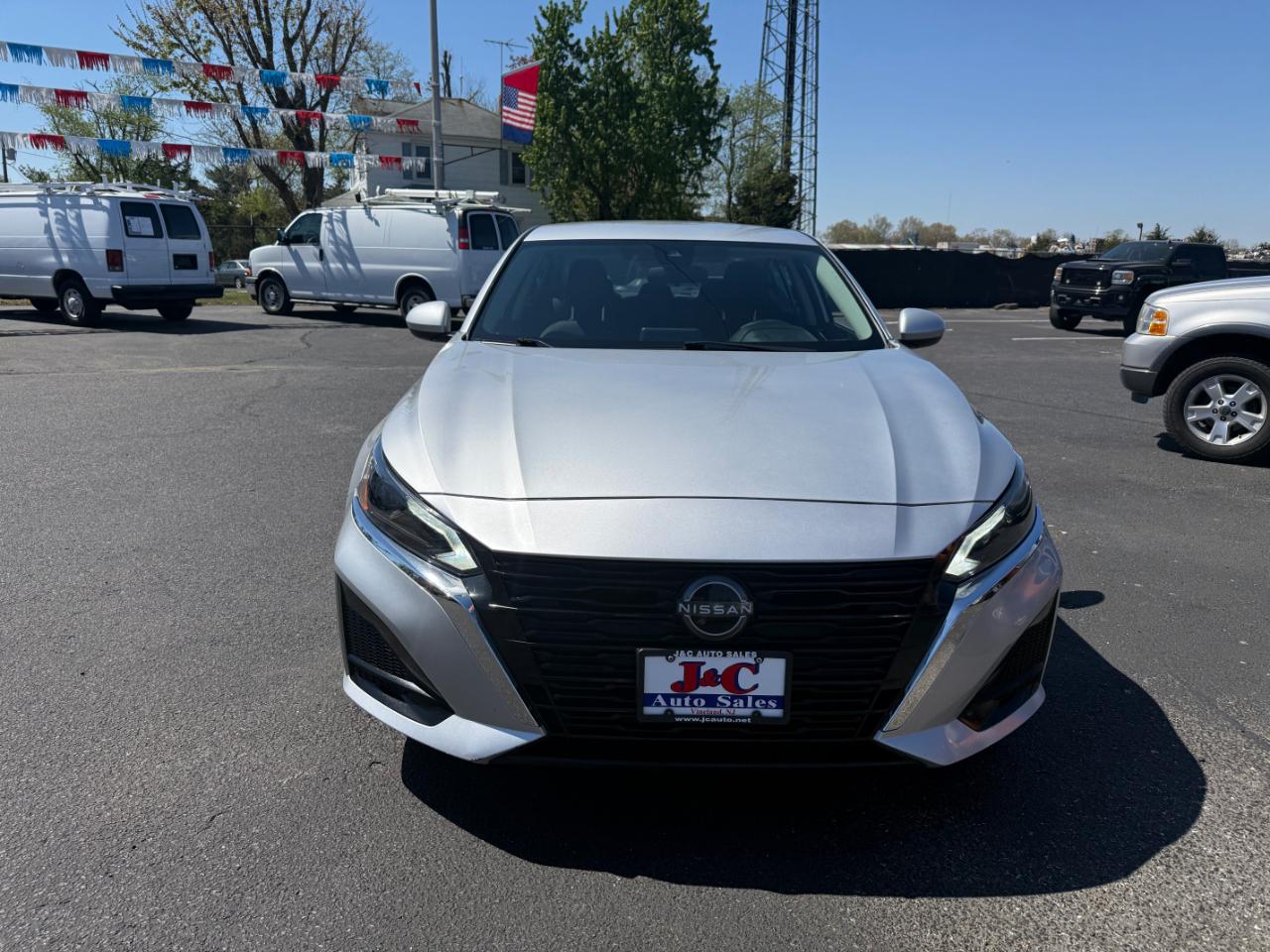 Nissan Altima 2.5 SV 2023