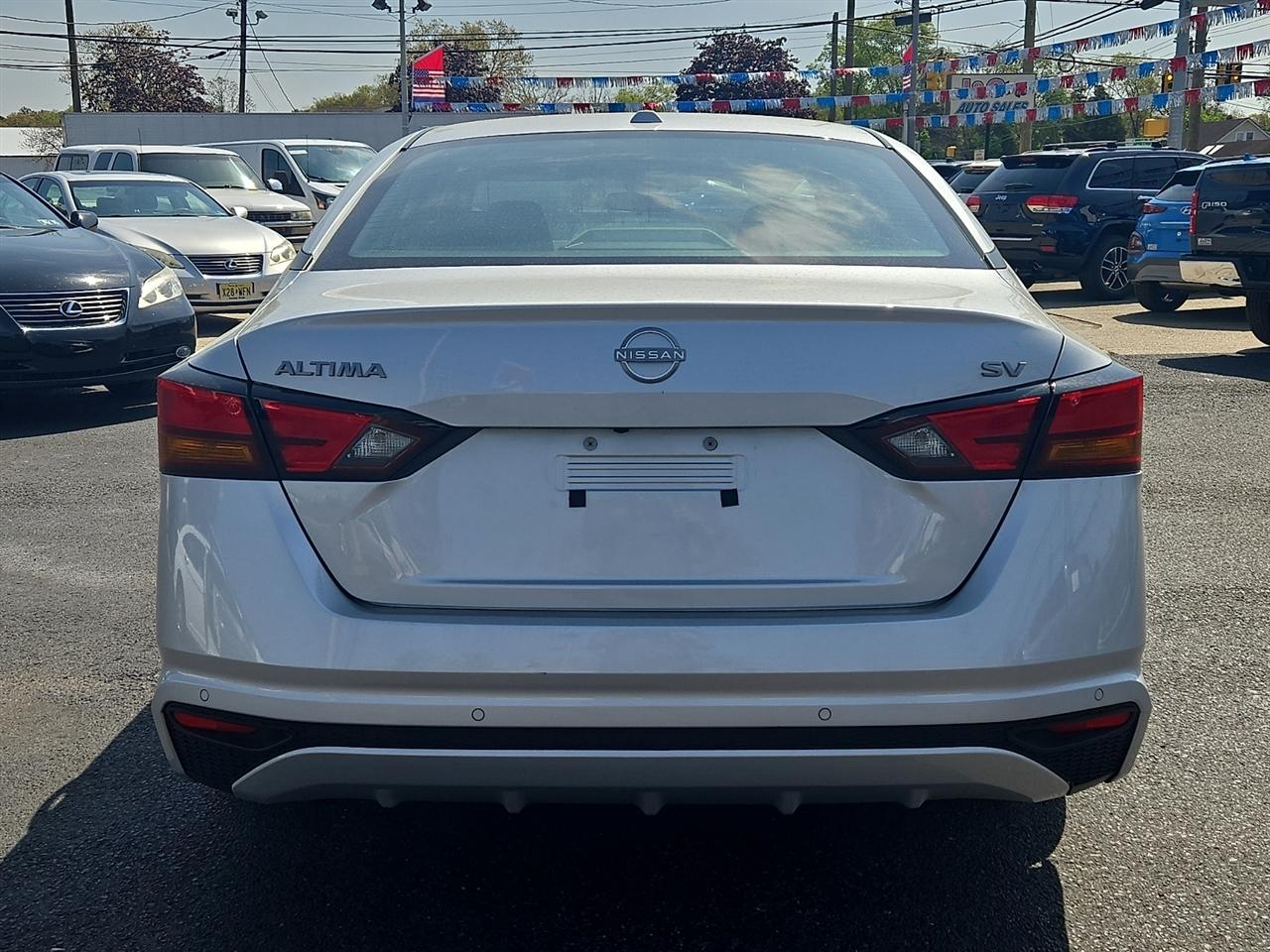 Nissan Altima 2.5 SV 2023