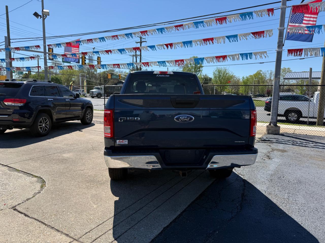 Ford F-150 Lariat SuperCab 6.5-ft. Bed 4WD 2015