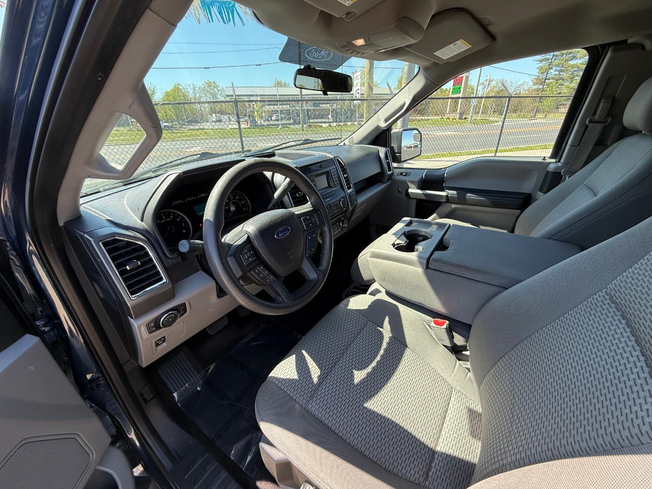 Ford F-150 Lariat SuperCab 6.5-ft. Bed 4WD 2015