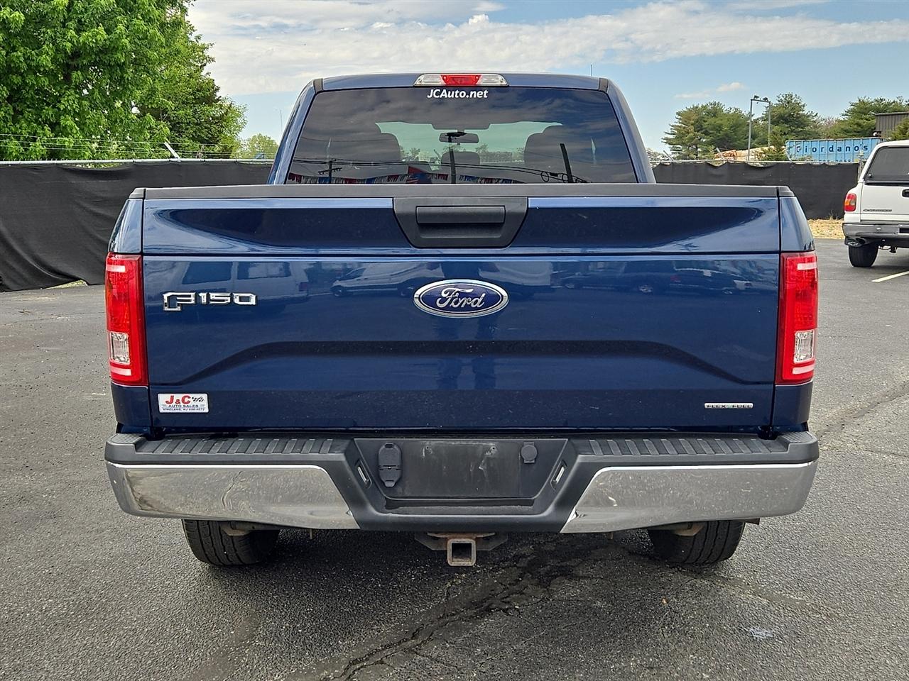 Ford F-150 Lariat SuperCab 6.5-ft. Bed 4WD 2015