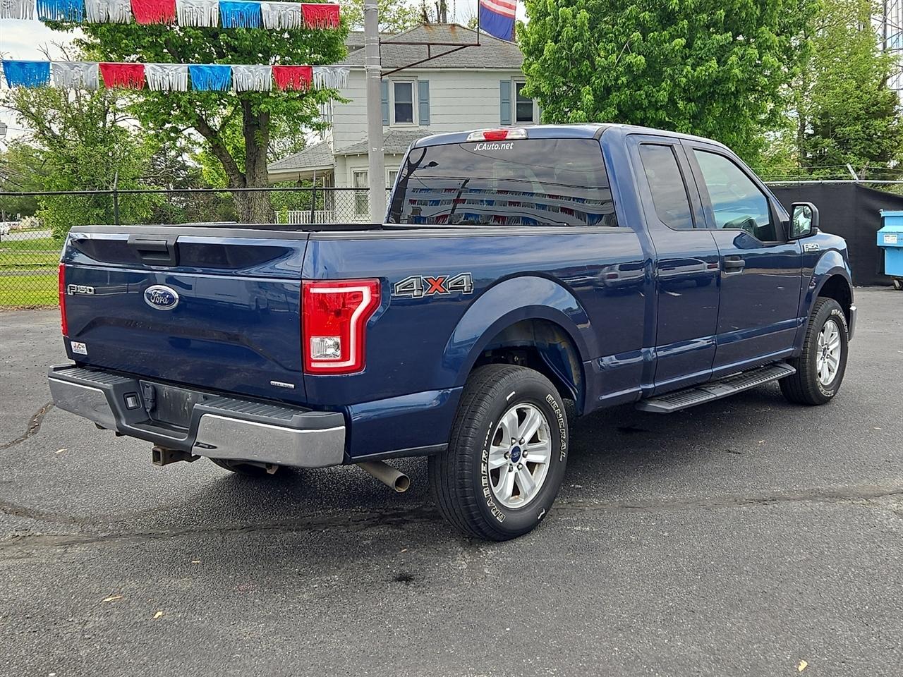 Ford F-150 Lariat SuperCab 6.5-ft. Bed 4WD 2015