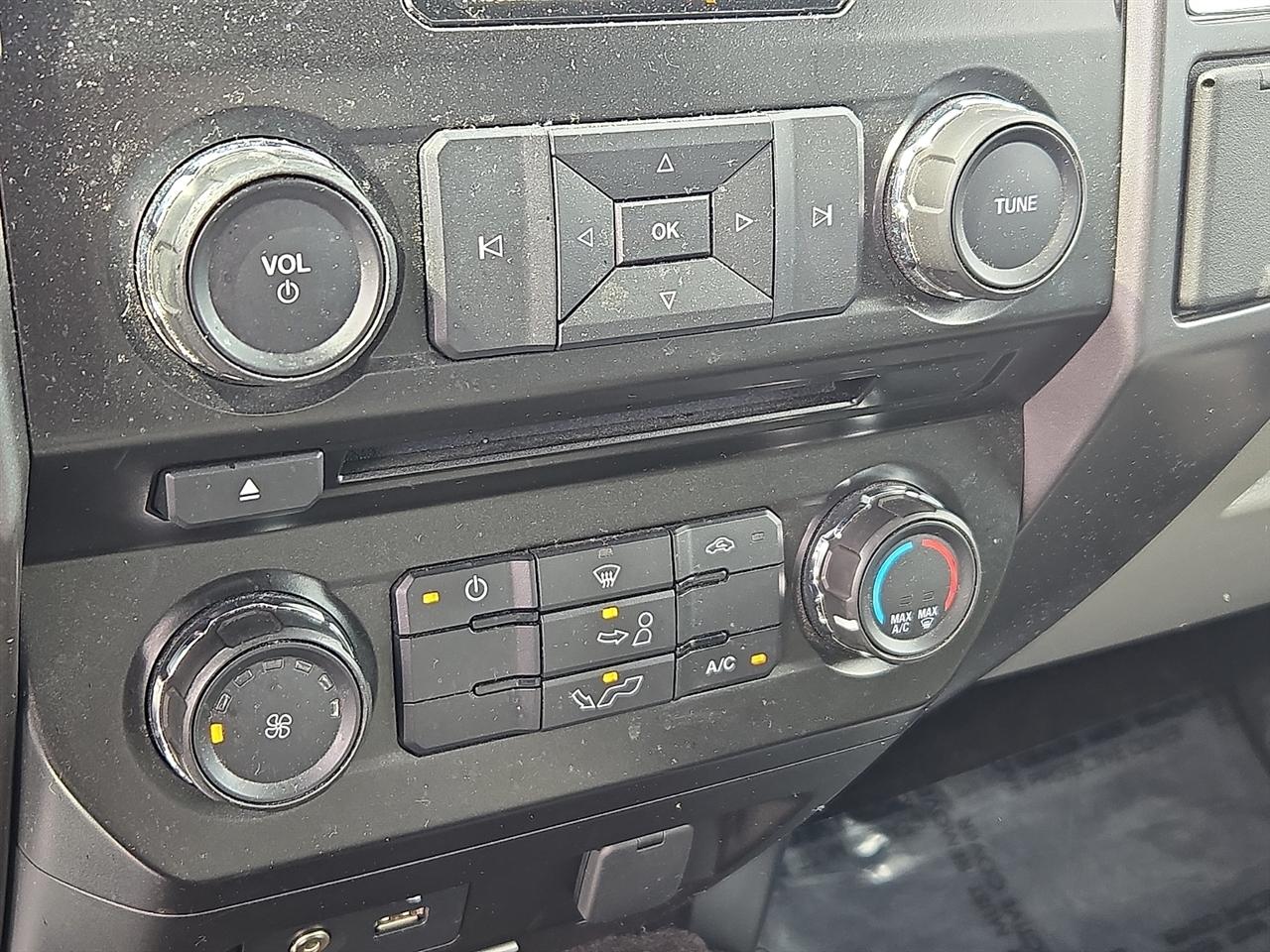 Ford F-150 Lariat SuperCab 6.5-ft. Bed 4WD 2015