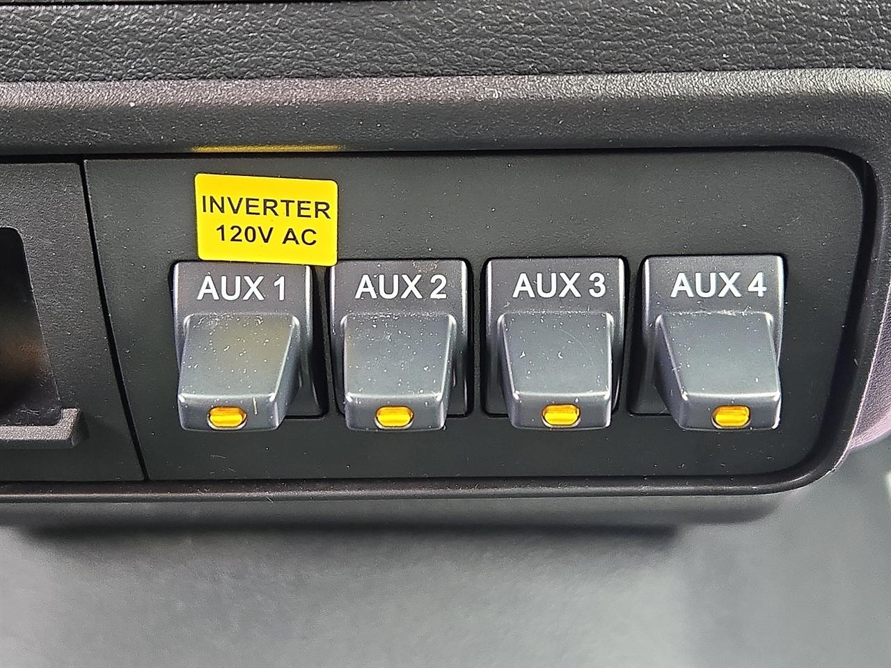 Ford Transit 150 Van Low Roof w/Sliding Pass. 148-in. WB 2017