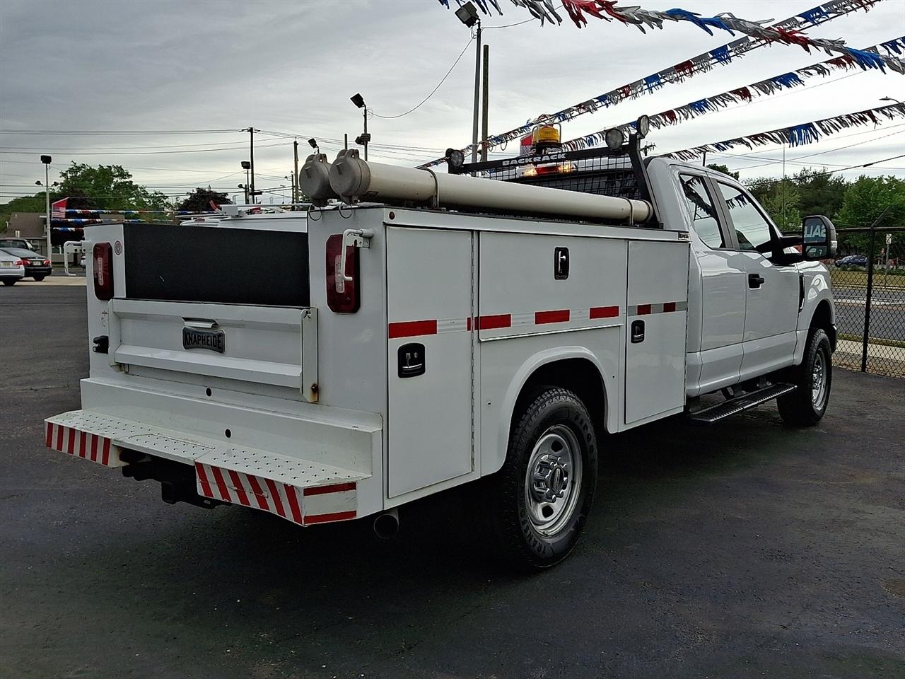 Ford F-350 SD Lariat SuperCab 4WD 2020