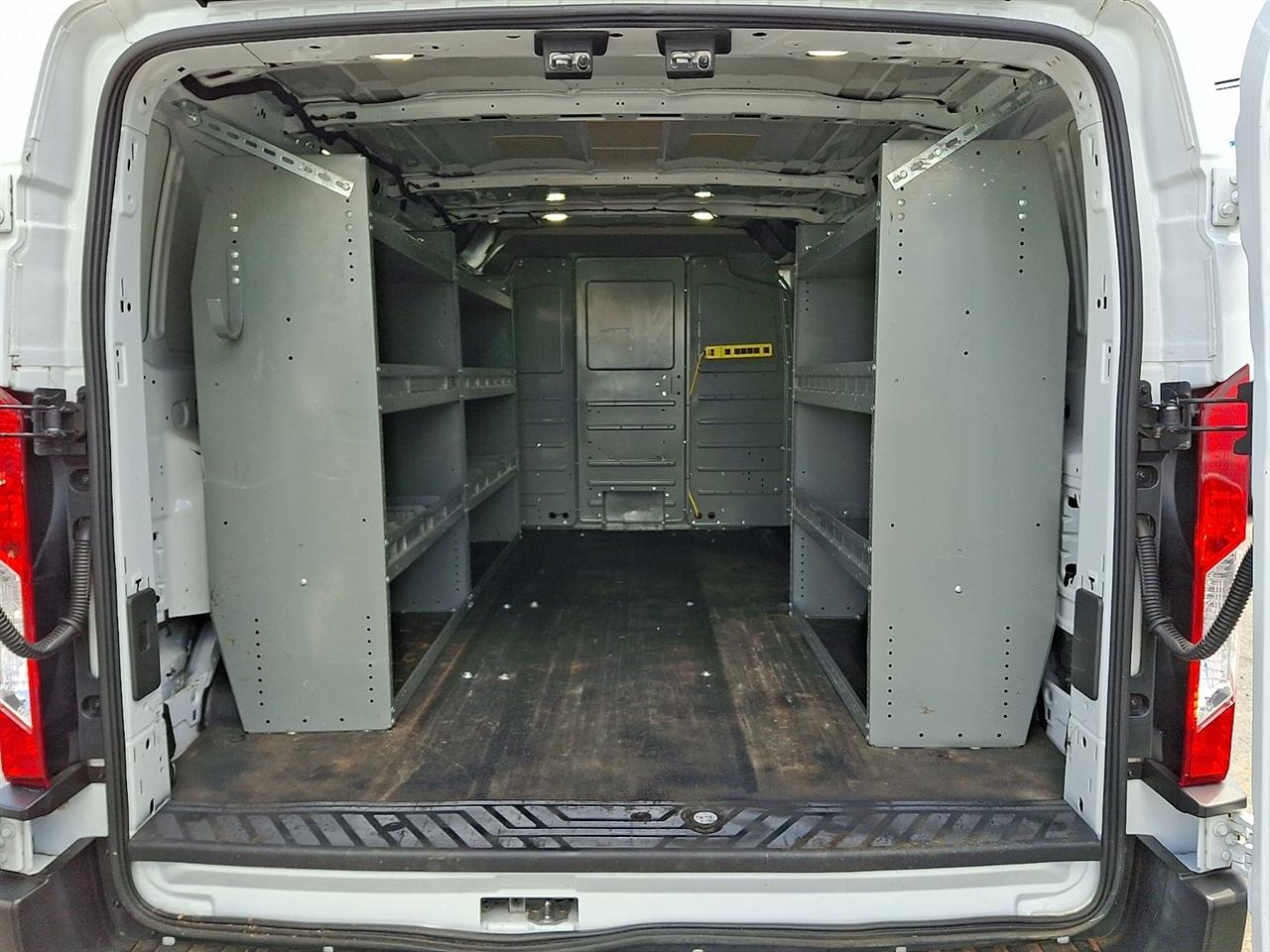 Ford Transit 350 Van Low Roof w/Sliding Pass. 148-in. WB 2019