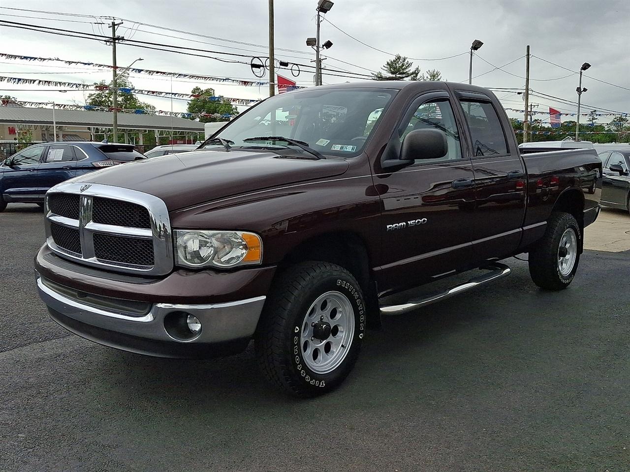 Dodge Ram 1500 Laramie Quad Cab 4WD 2004