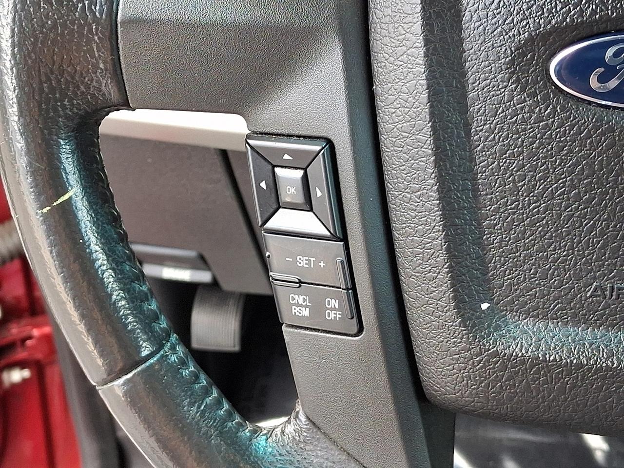 Ford F-150 Lariat SuperCab 6.5-ft. Bed 2WD 2014