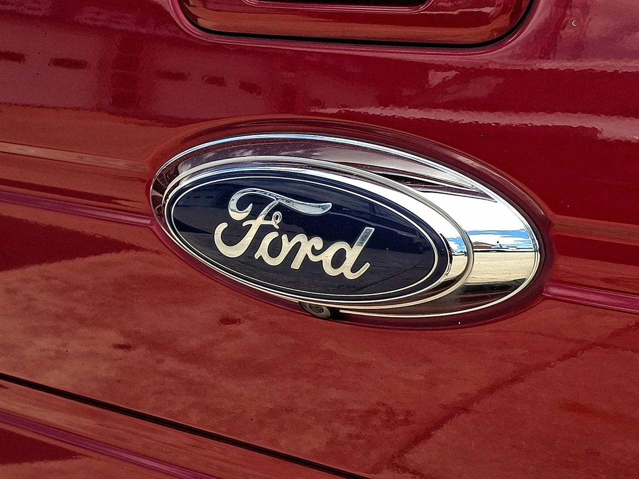 Ford F-150 Lariat SuperCab 6.5-ft. Bed 2WD 2014