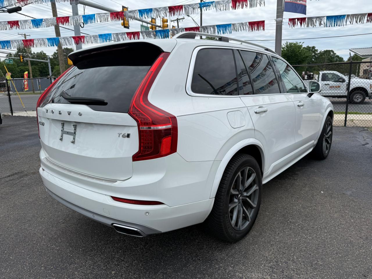 Volvo XC90 T6 Momentum AWD 2019
