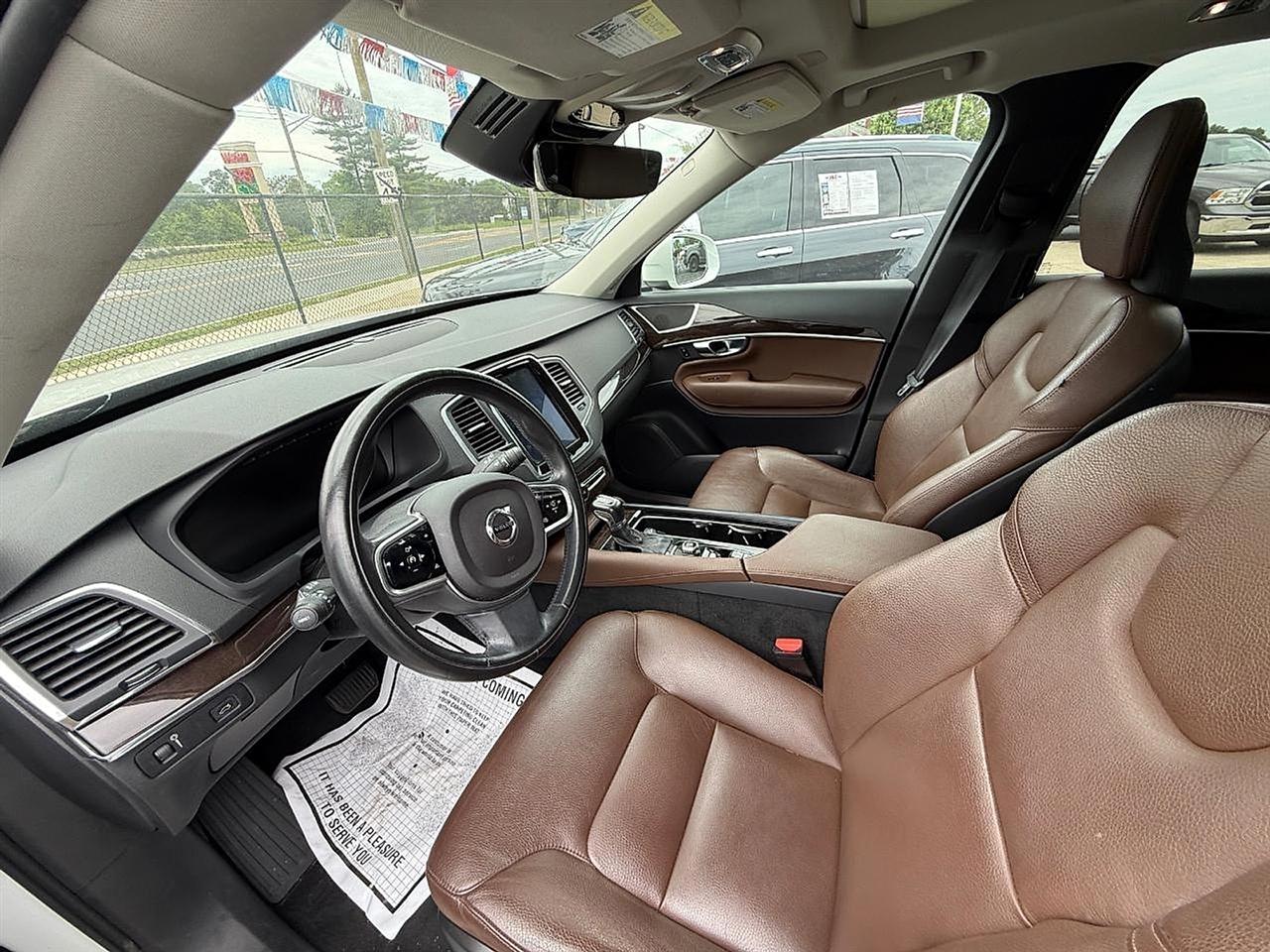 Volvo XC90 T6 Momentum AWD 2019